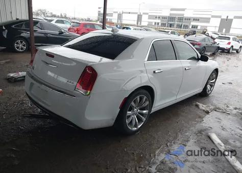 2019 Chrysler 300 Limited z USA, uszkodzony, nr VIN 2C3CCAEG7KH568555